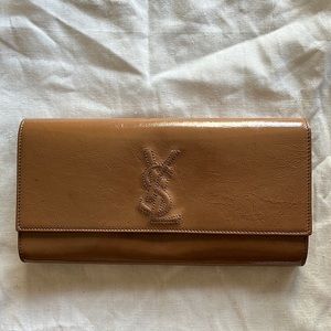 Saint Laurent Beige Patent Leather Belle De Jour Flap Clutch